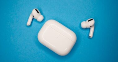 gürcistan airpods fiyat